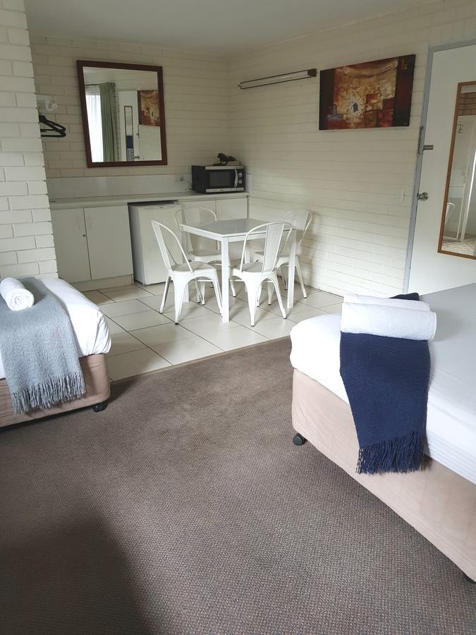 Twin Pines Motel Mooloolaba Kültér fotó