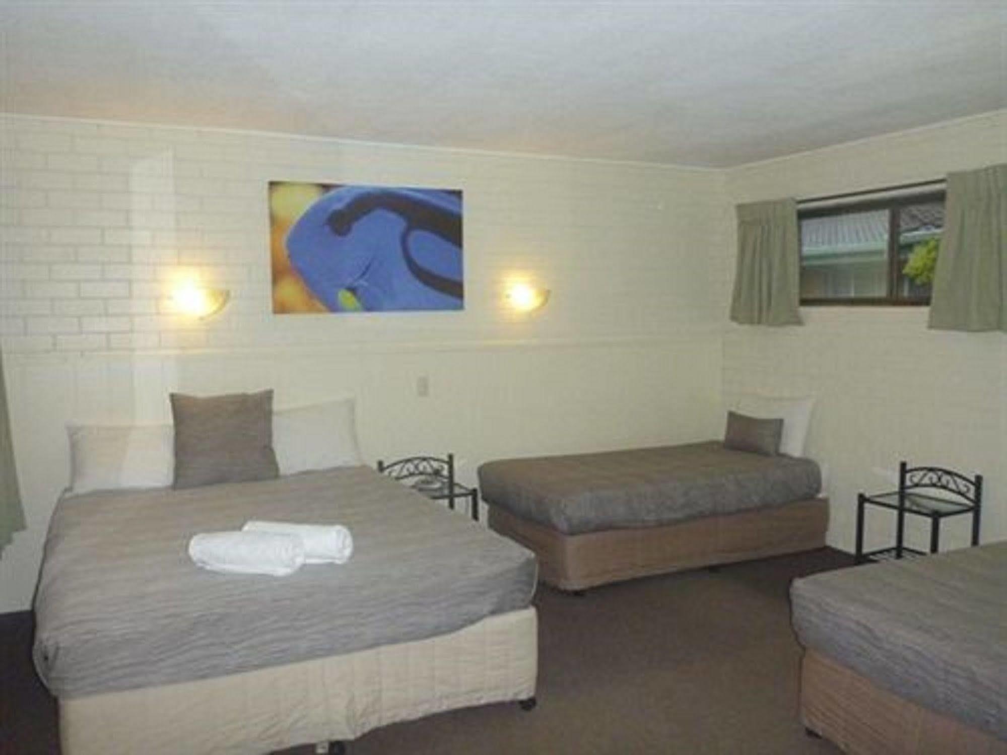 Twin Pines Motel Mooloolaba Kültér fotó