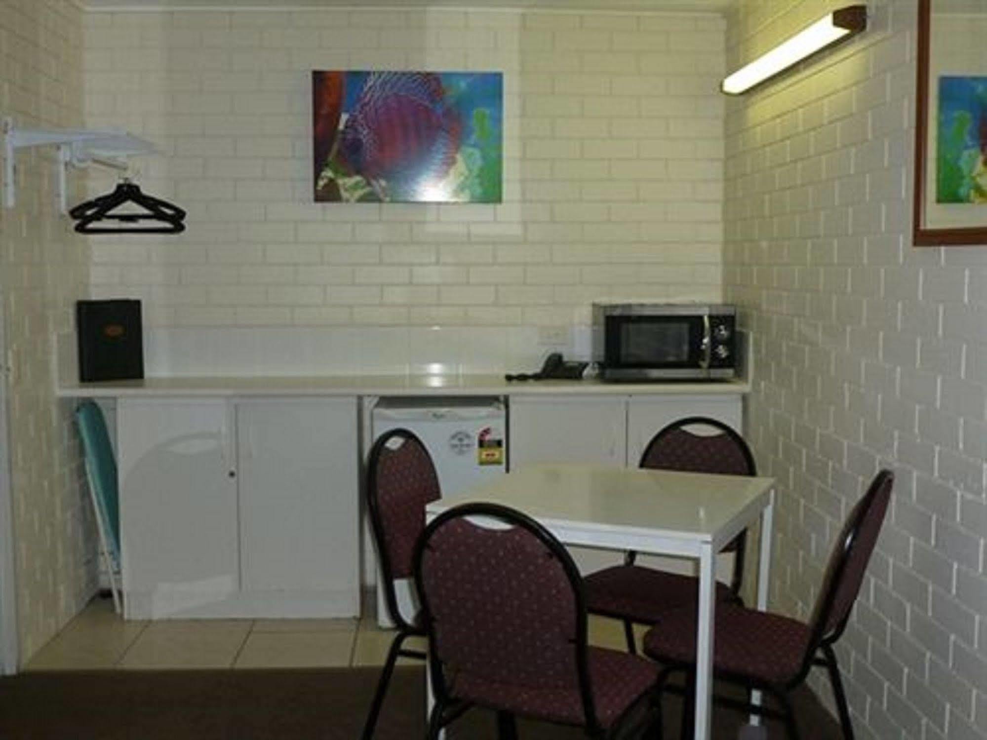 Twin Pines Motel Mooloolaba Kültér fotó